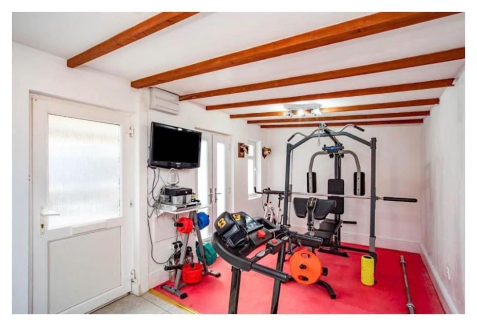 2 Bed - Walking Distance To Harry Potter Studio Уотфорд Екстериор снимка